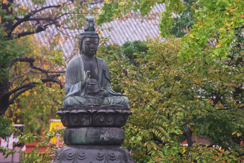 Buddha statue in Asakusa, Tokyo