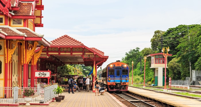 Bangkok to Hua Hin by train