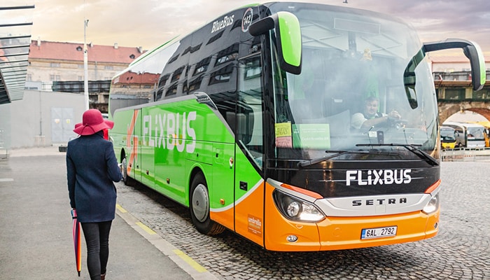 Z Amsterdamu do Paryża autobusem