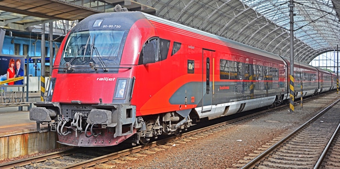 Van Berlijn naar Praag per trein