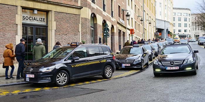 Brussels ke Bruges menaiki teksi