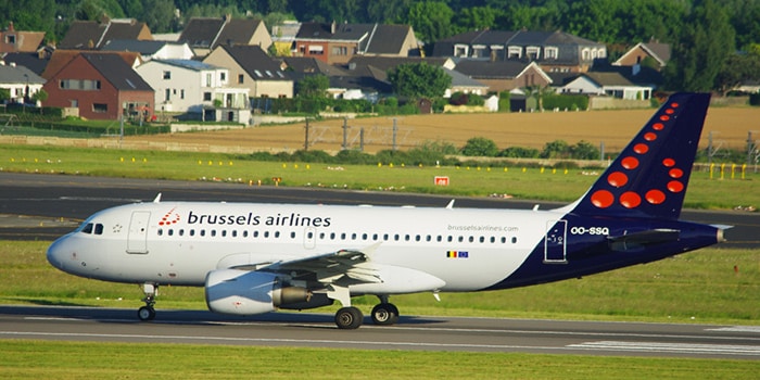 Bruselas a París en avión