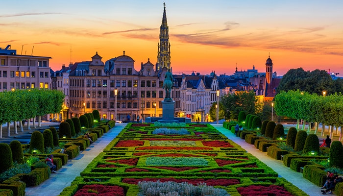 How to go from Amsterdam to Brussels