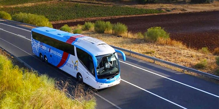 Lissabon till Porto med buss