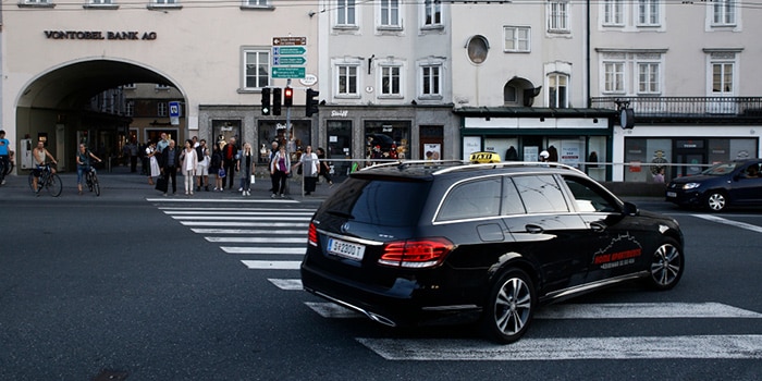 Mit dem Taxi von Salzburg nach Hallstatt