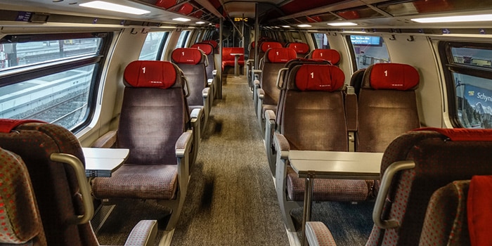 Platser i första klass på ett InterCity-tåg Schweiz