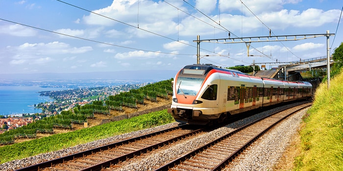 De Zúrich a Ginebra en tren