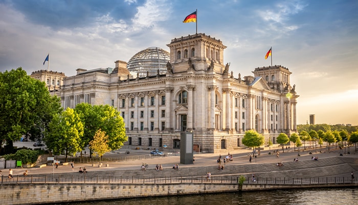 How to go from Frankfurt to Berlin