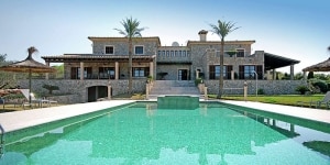 How to Airbnb in Mallorca [Updated 2022]