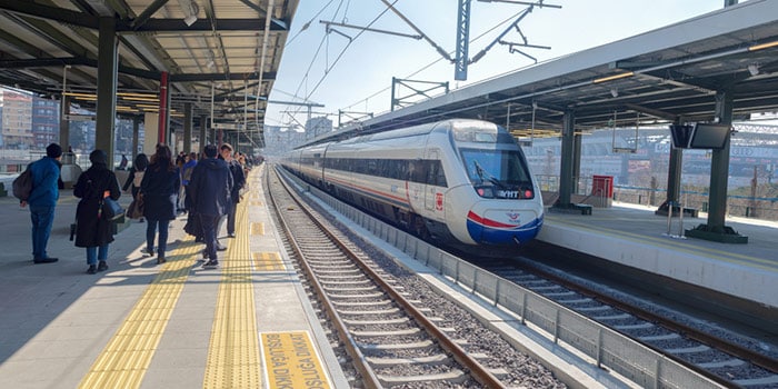 High Speed Train in Istanbul Söğütlüçeşme/Sogutlucesme Railway Station